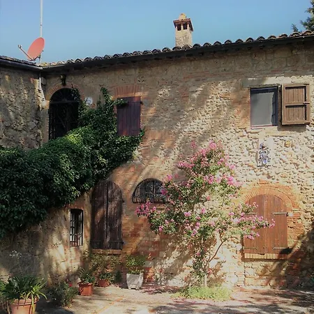 Il Pornelleto - Alari Farm stay *