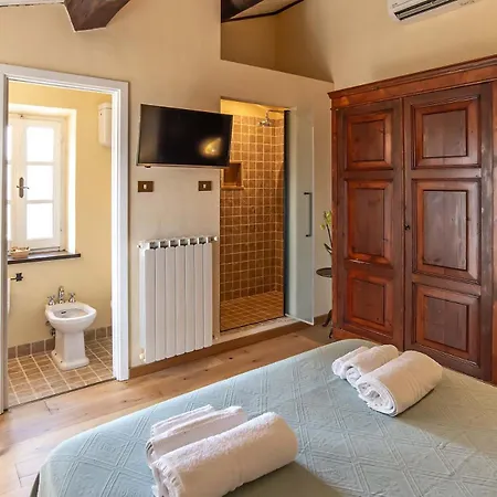 Il Pornelleto - Alari Farm stay Cetona